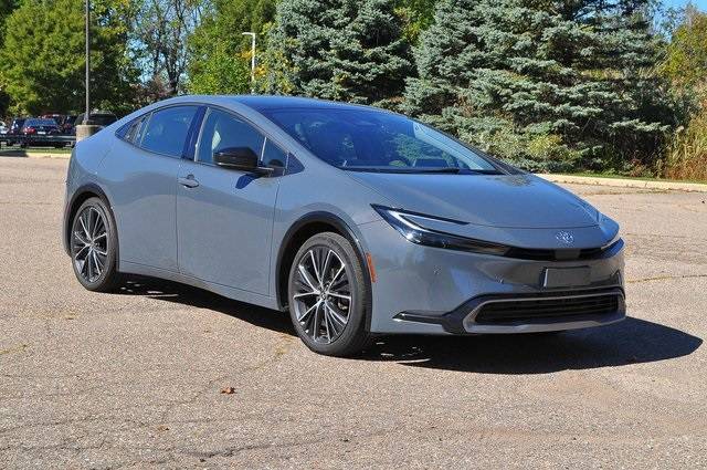 2023 Toyota Prius XLE — Hatchback — 23,535 mi — Canton, MI