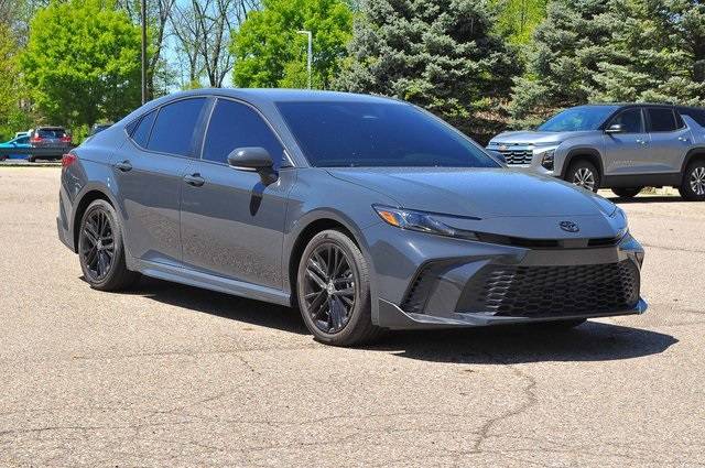 2025 Toyota Camry SE — Sedan — 3,211 mi — Canton, MI