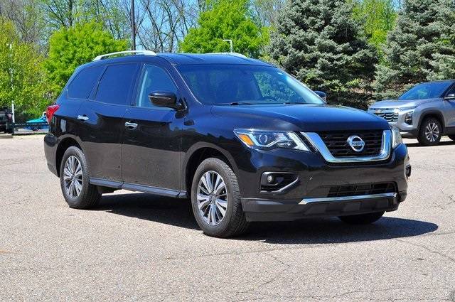 2019 Nissan Pathfinder SV — SUV — 82,617 mi — Canton, MI