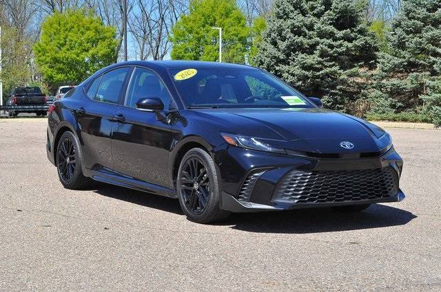 2025 Toyota Camry SE — Sedan — 19,189 mi — Canton, MI