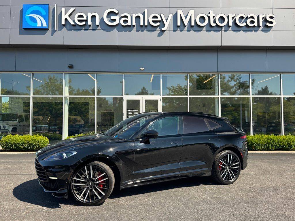 2023 Aston Martin DBX