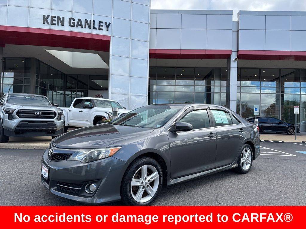 2012 Toyota Camry SE — Sedan — 82,320 mi — Akron, OH