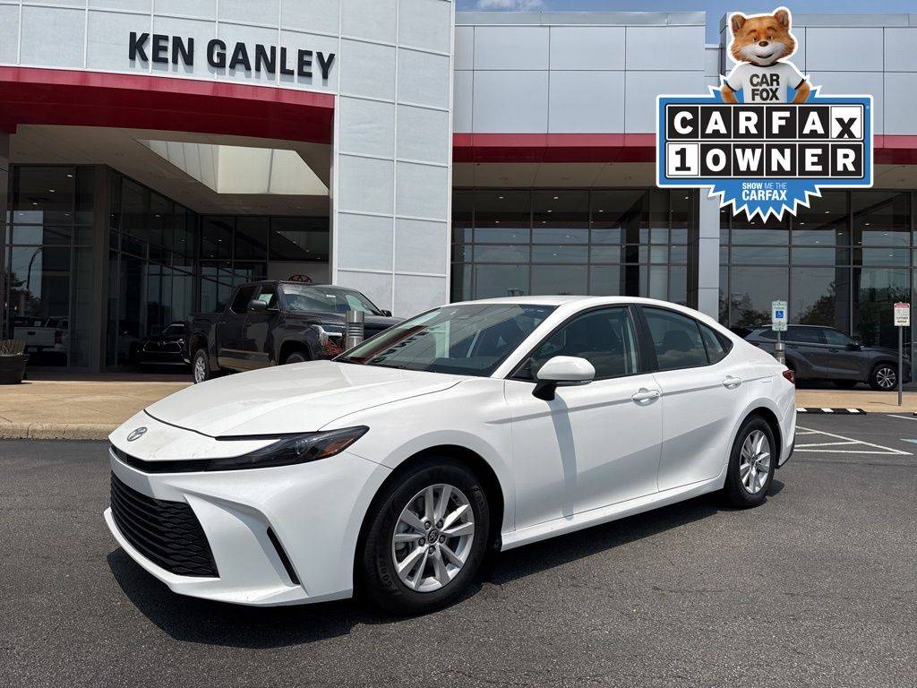 2025 Toyota Camry LE — Sedan — 17,867 mi — Akron, OH