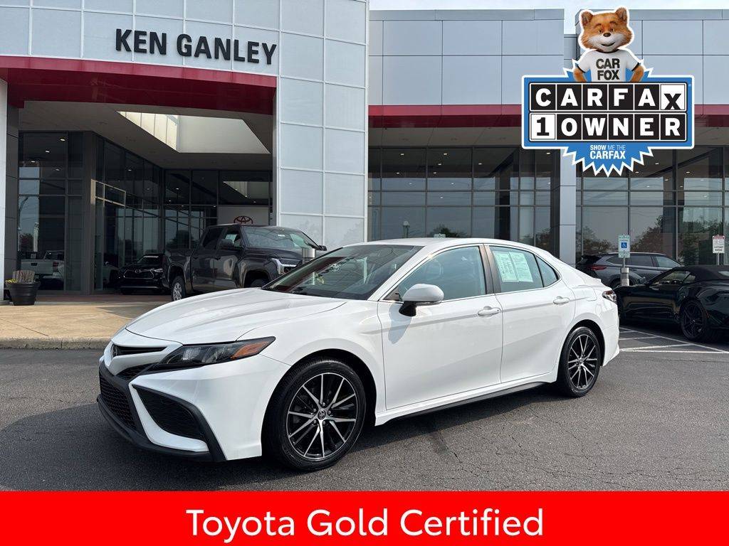 2022 Toyota Camry SE — Sedan — 53,063 mi — Akron, OH