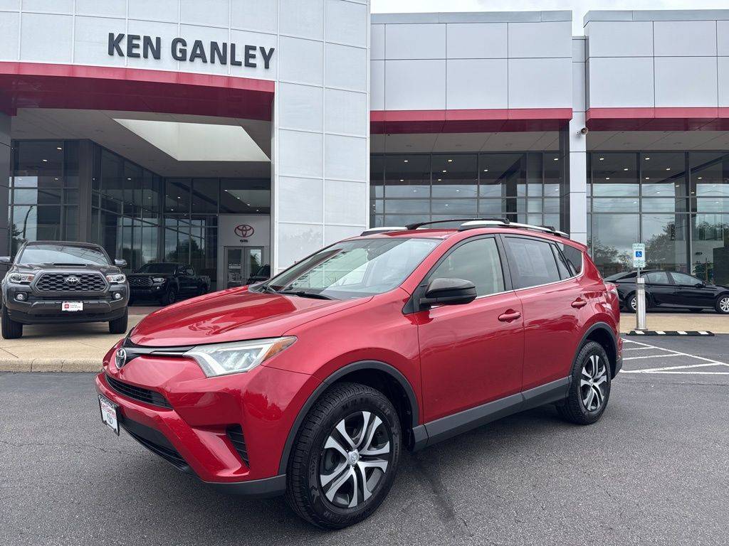2016 Toyota RAV4 LE — SUV — 137,859 mi — Akron, OH