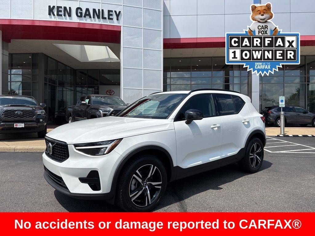 2024 Volvo XC40 Core — SUV — 1,978 mi — Akron, OH