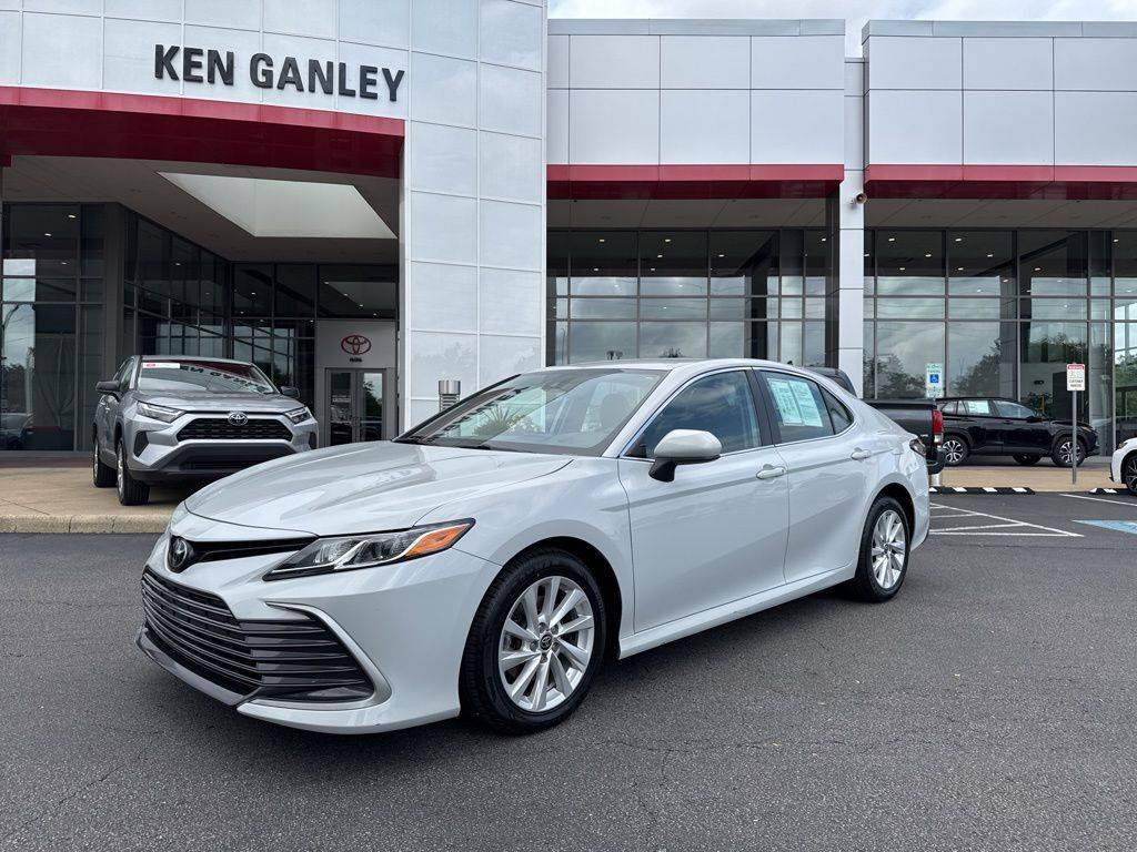 2022 Toyota Camry LE — Sedan — 87,579 mi — Akron, OH