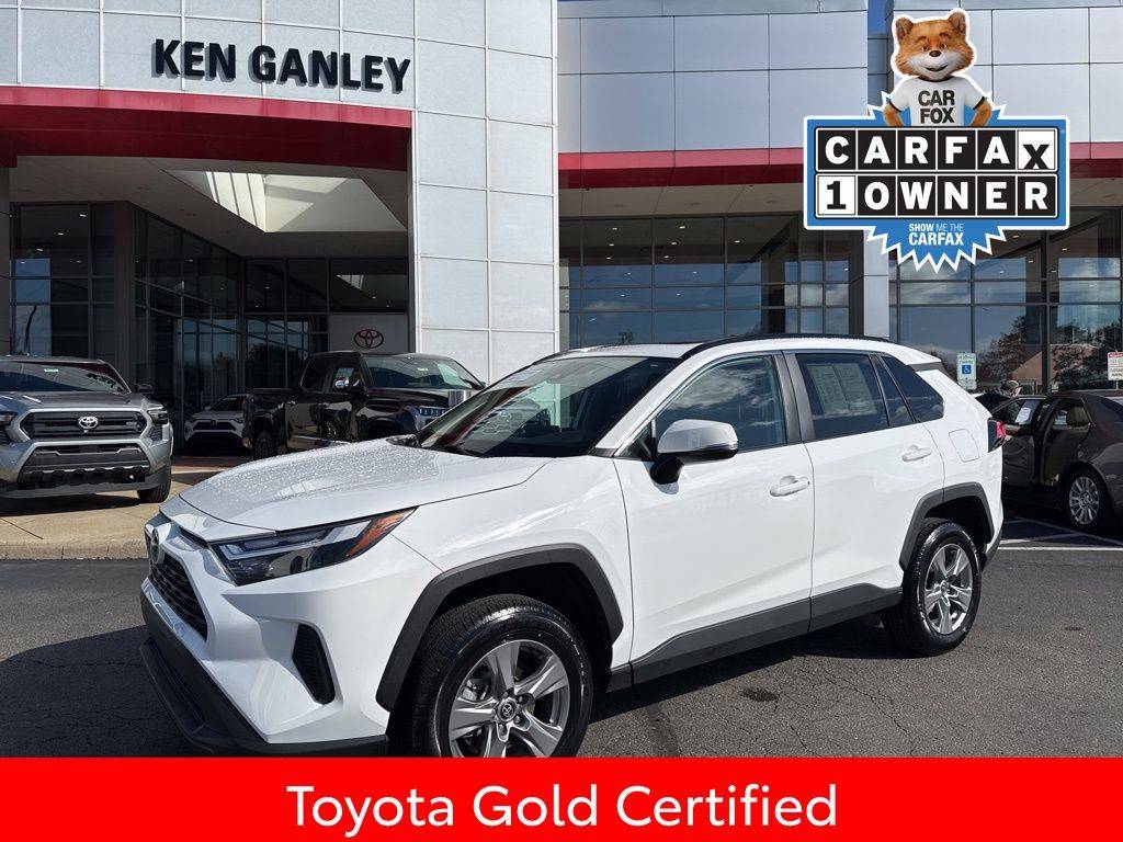 2024 Toyota RAV4 XLE — SUV — 14,897 mi — Akron, OH