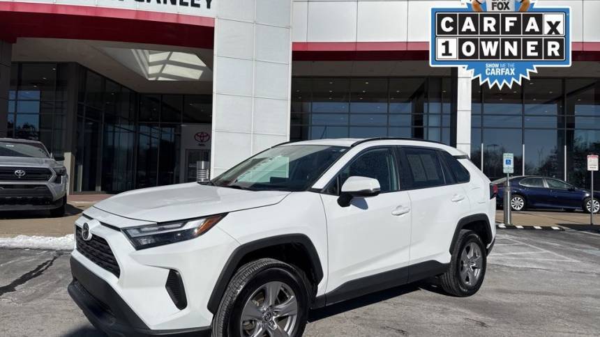 2023 Toyota RAV4 XLE — SUV — 37,563 mi — Akron, OH