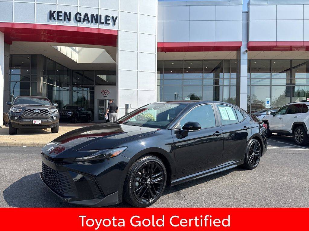 2025 Toyota Camry Hybrid LE — Sedan — 27,516 mi — Akron, OH