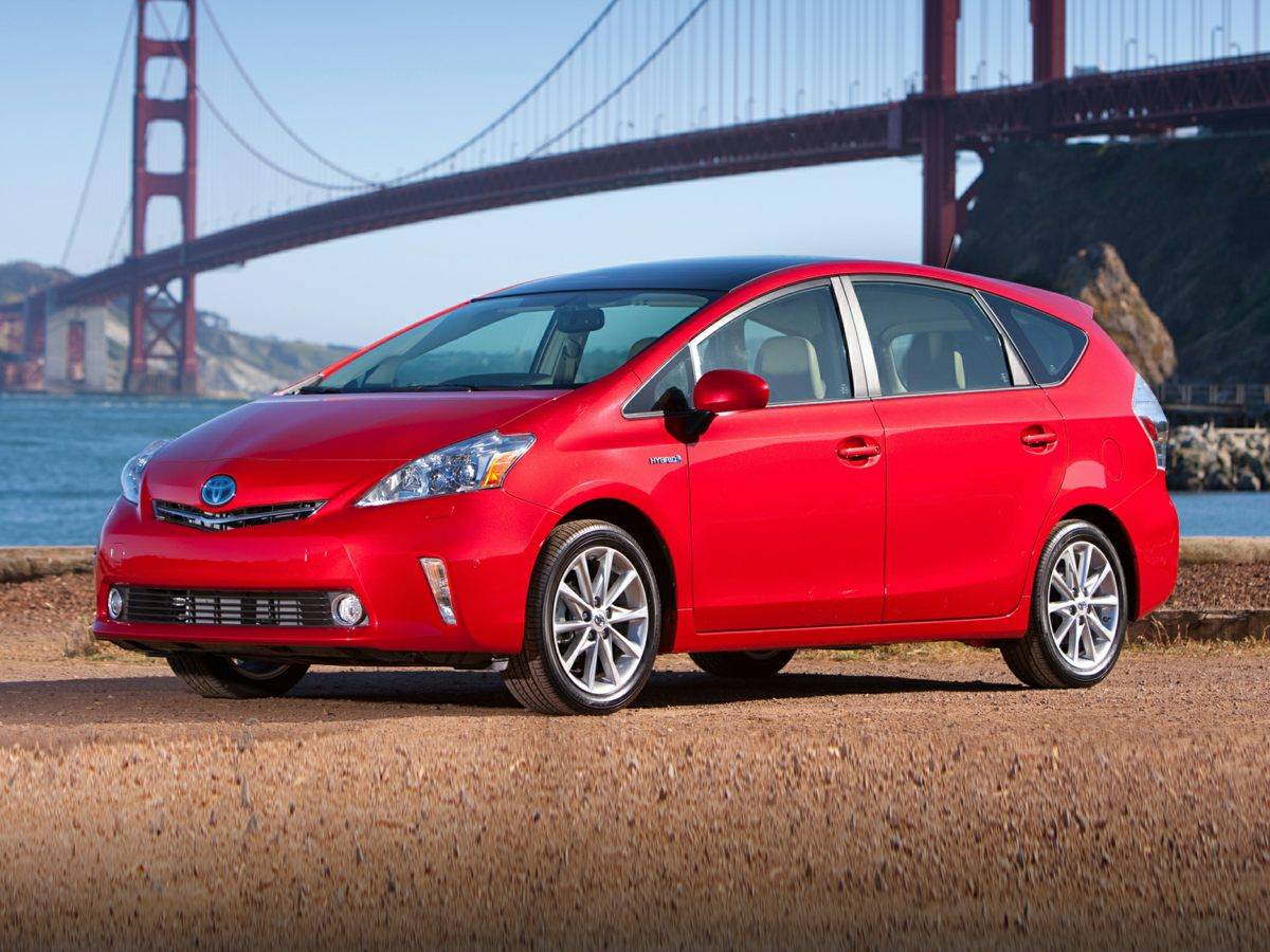2012 Toyota Prius v Two — Wagon — 152,751 mi — Akron, OH
