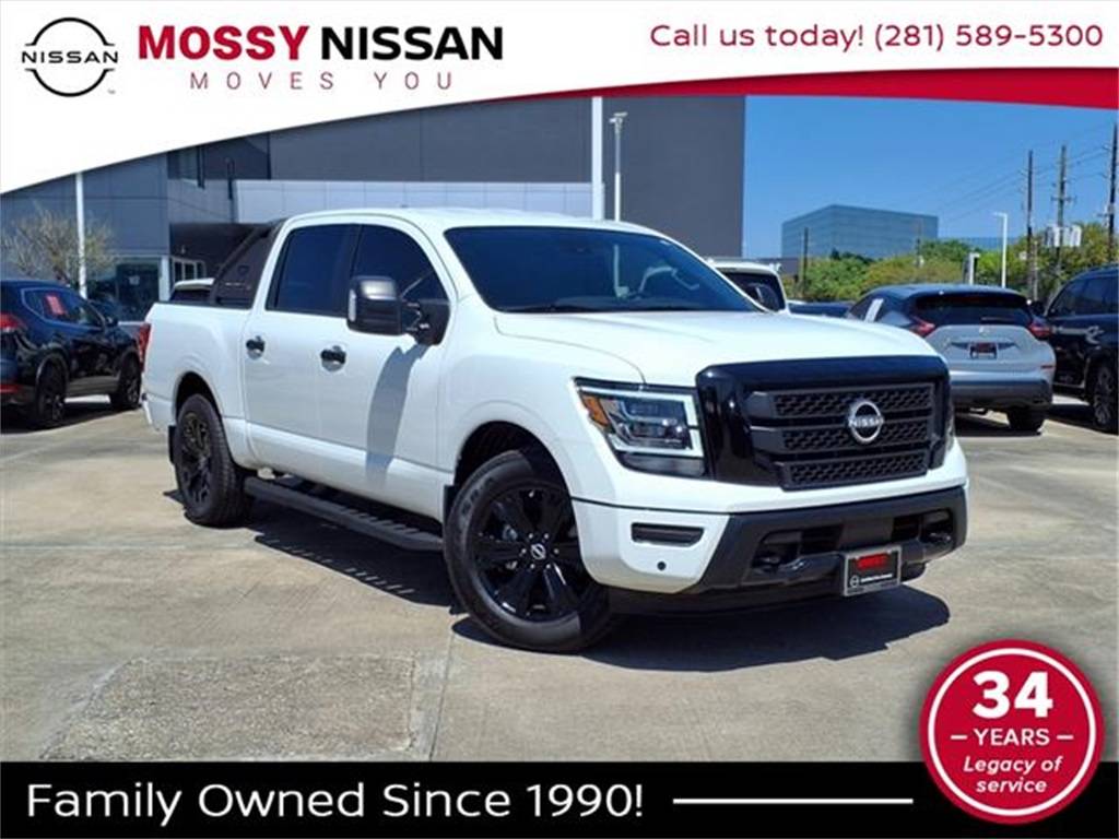 2024 Nissan Titan SV — Pickup Truck — 5,042 mi — Houston, TX