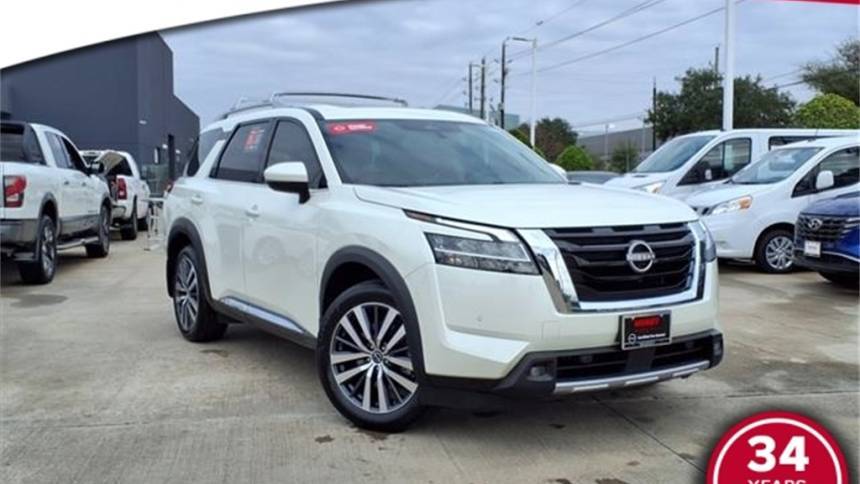 2022 Nissan Pathfinder Platinum — SUV — 60,664 mi — Houston, TX