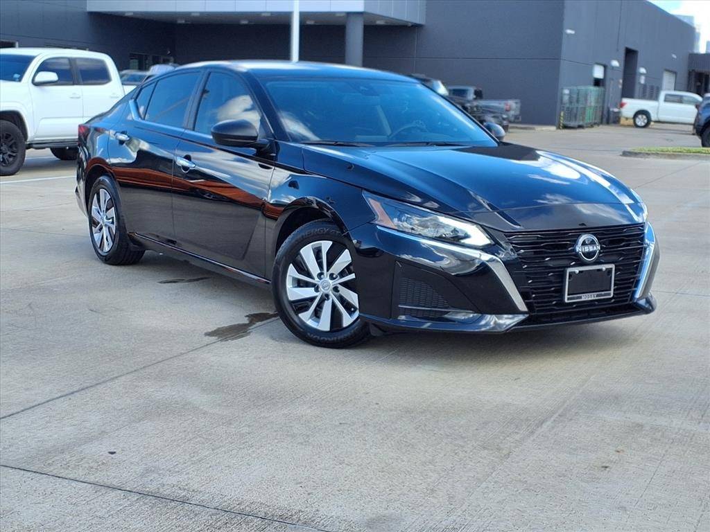 2025 Nissan Altima S — Sedan — 5,121 mi — Houston, TX