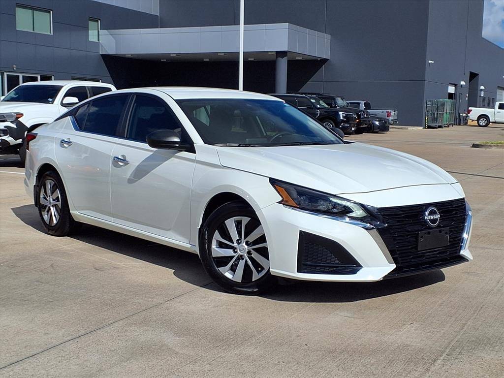 2025 Nissan Altima S — Sedan — 2,226 mi — Houston, TX
