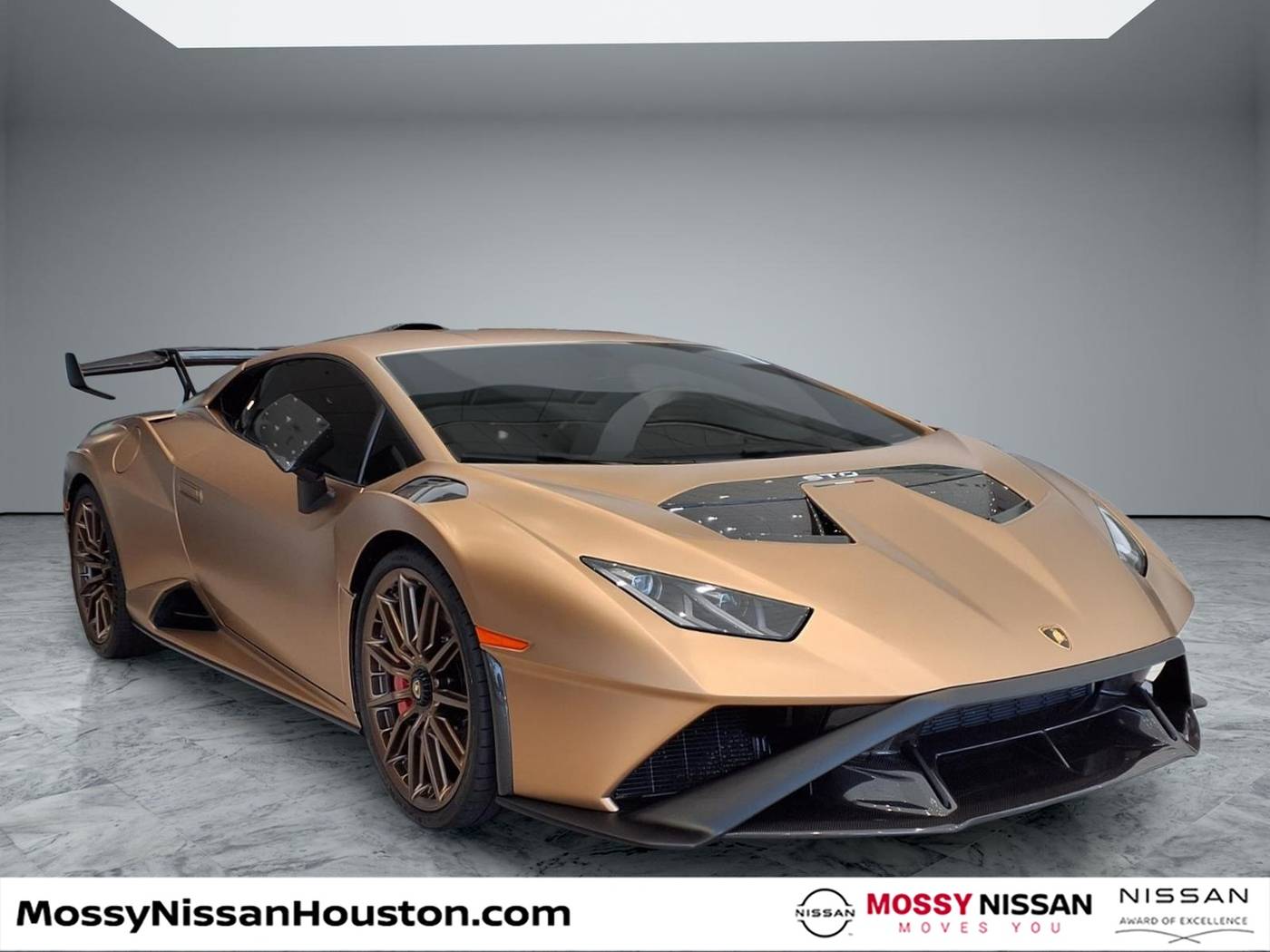 2023 Lamborghini Huracan STO