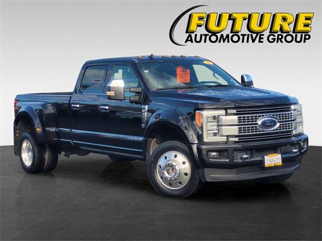 2019 Ford Super Duty F-450 Platinum — Pickup Truck — 111,357 mi — Sacramento, CA