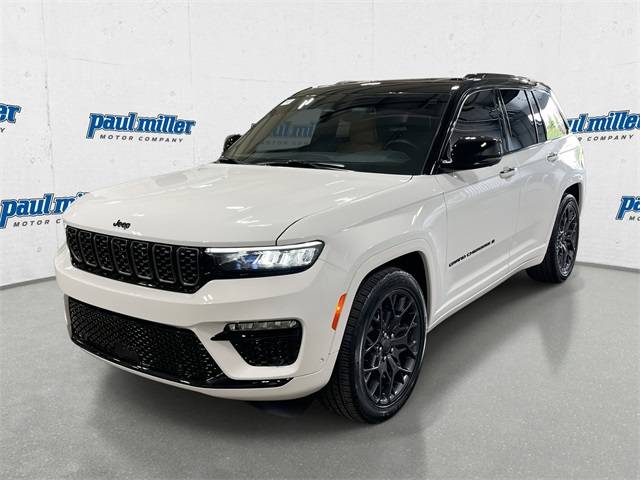 2025 Jeep Grand Cherokee Summit — SUV — 5,749 mi — Lexington, KY