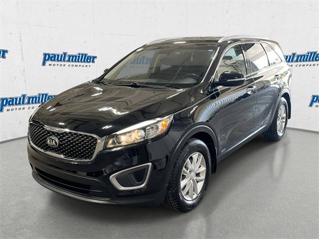 2017 Kia Sorento LX — SUV — 80,866 mi — Lexington, KY