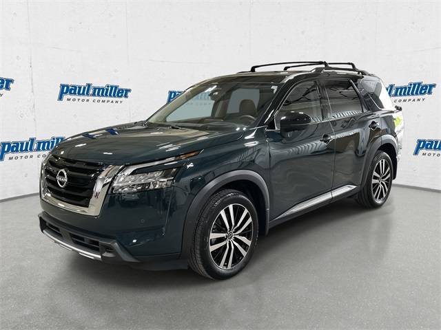 2024 Nissan Pathfinder Platinum — SUV — 11,693 mi — Lexington, KY