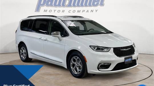 2022 Chrysler Pacifica Limited — Minivan — 68,621 mi — Lexington, KY