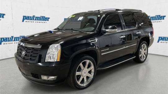 2011 Cadillac Escalade Luxury — SUV — 208,199 mi — Lexington, KY