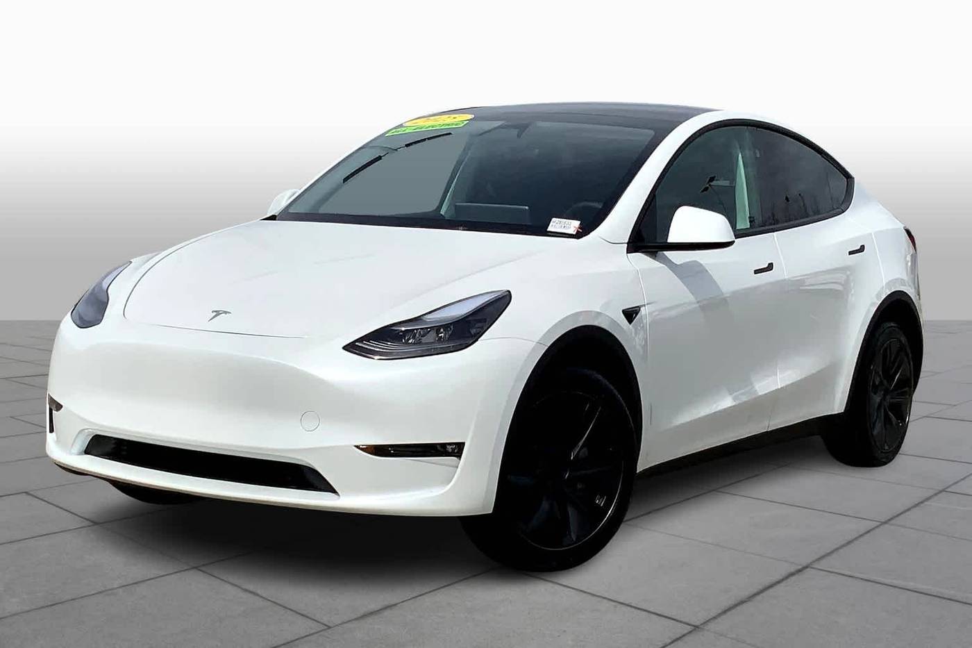 2025 Tesla Model Y Long Range — SUV — 1,349 mi — Folsom, CA