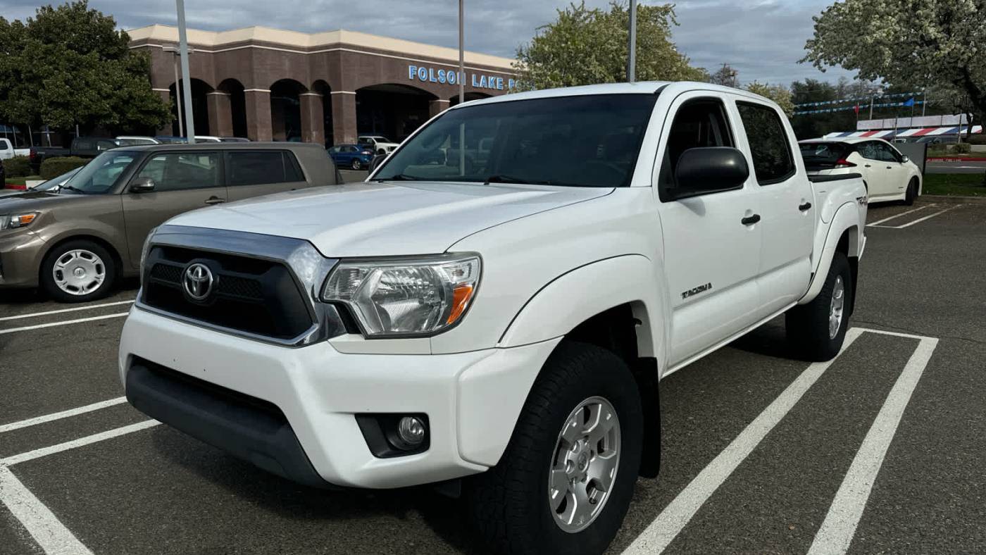 2014 Toyota Tacoma Base — Pickup Truck — 140,759 mi — Folsom, CA