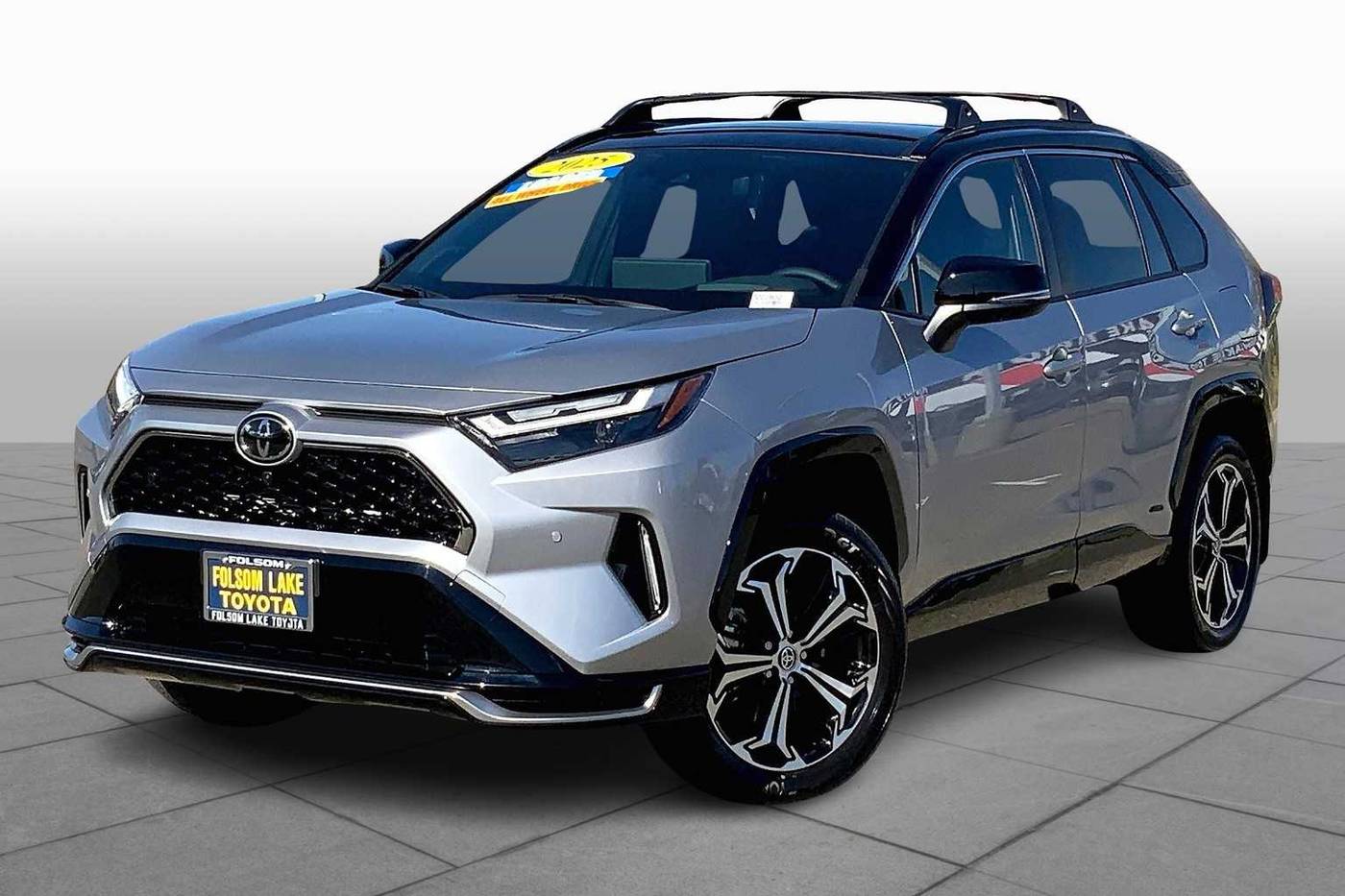 2025 Toyota RAV4 Plug-In Hybrid XSE — SUV — 518 mi — Folsom, CA