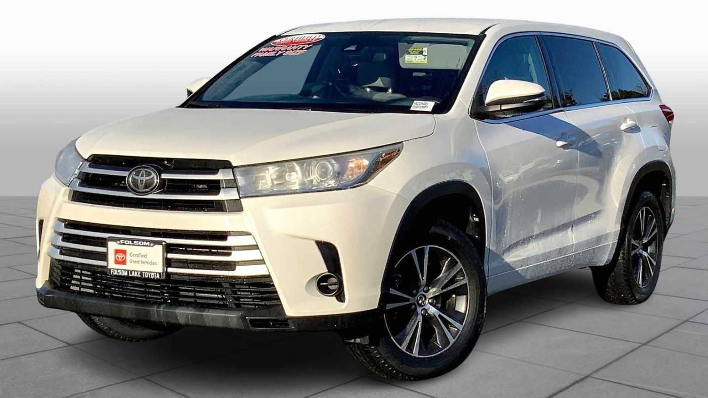 2017 Toyota Highlander LE V6 — SUV — 105,489 mi — Folsom, CA