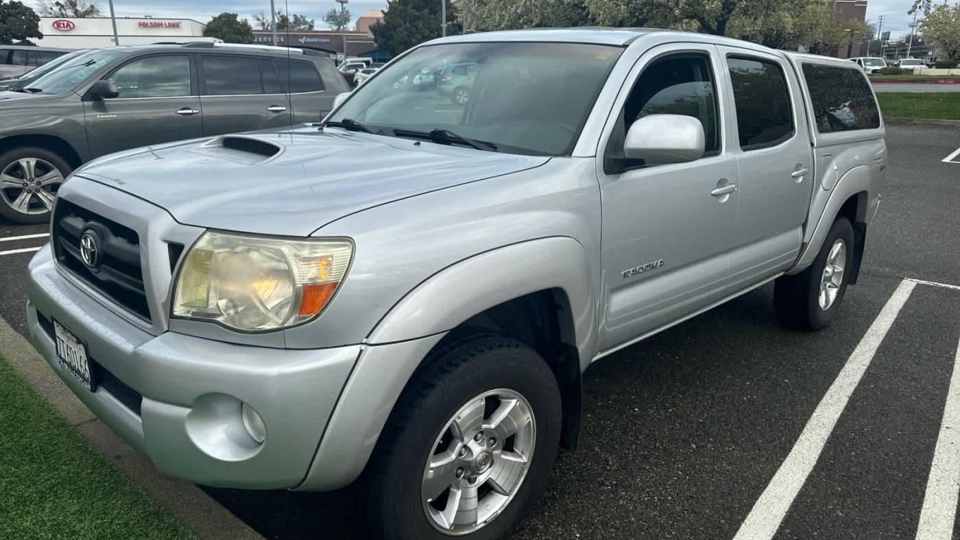2006 Toyota Tacoma Base — Pickup Truck — 115,881 mi — Folsom, CA