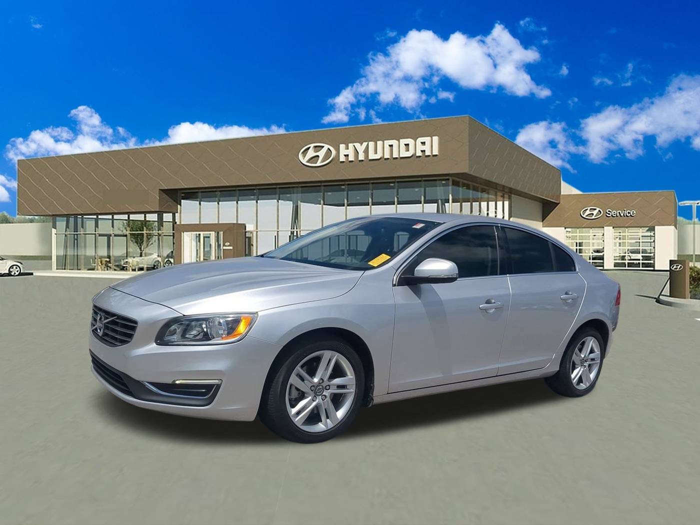 2015 Volvo S60 Platinum — Sedan — 75,389 mi — Bradenton, FL