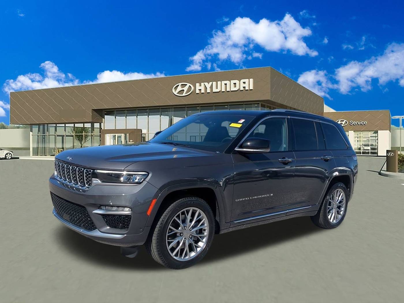 2022 Jeep Grand Cherokee Summit — SUV — 27,556 mi — Bradenton, FL
