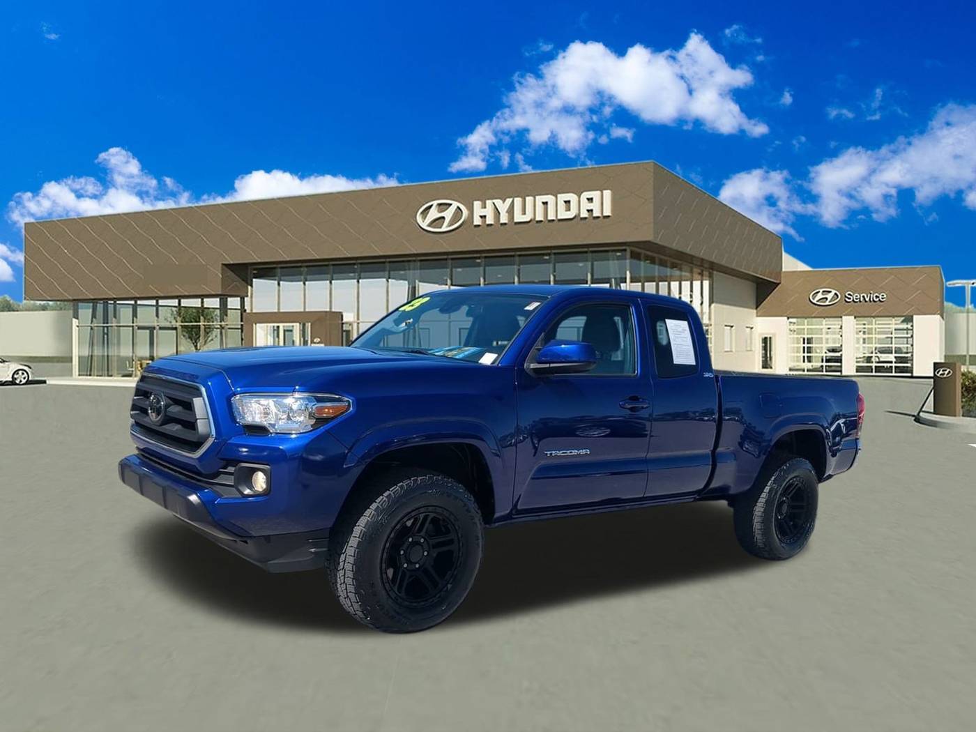 2023 Toyota Tacoma SR5 — Pickup Truck — 17,797 mi — Bradenton, FL