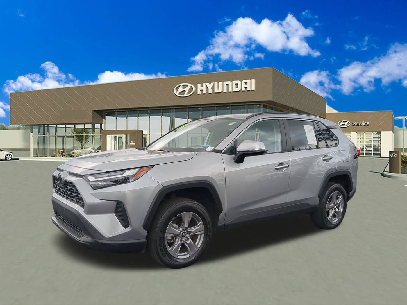 2022 Toyota RAV4 XLE — SUV — 33,467 mi — Bradenton, FL
