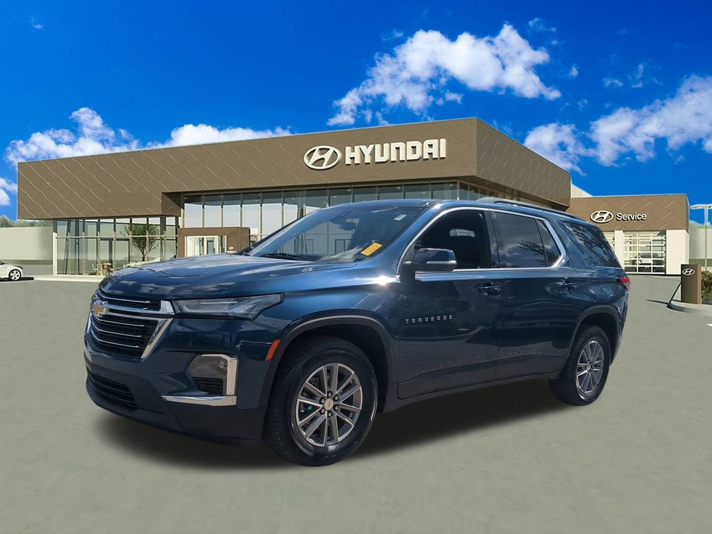 2023 Chevrolet Traverse LT Cloth — SUV — 47,344 mi — Bradenton, FL