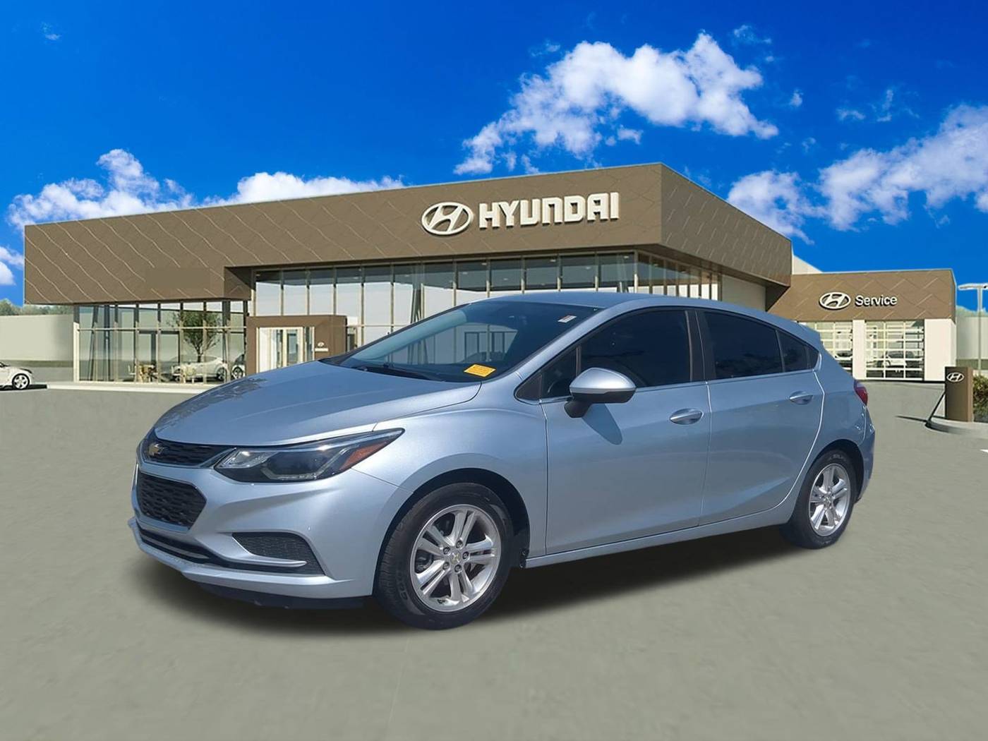 2017 Chevrolet Cruze LT — Hatchback — 77,492 mi — Bradenton, FL