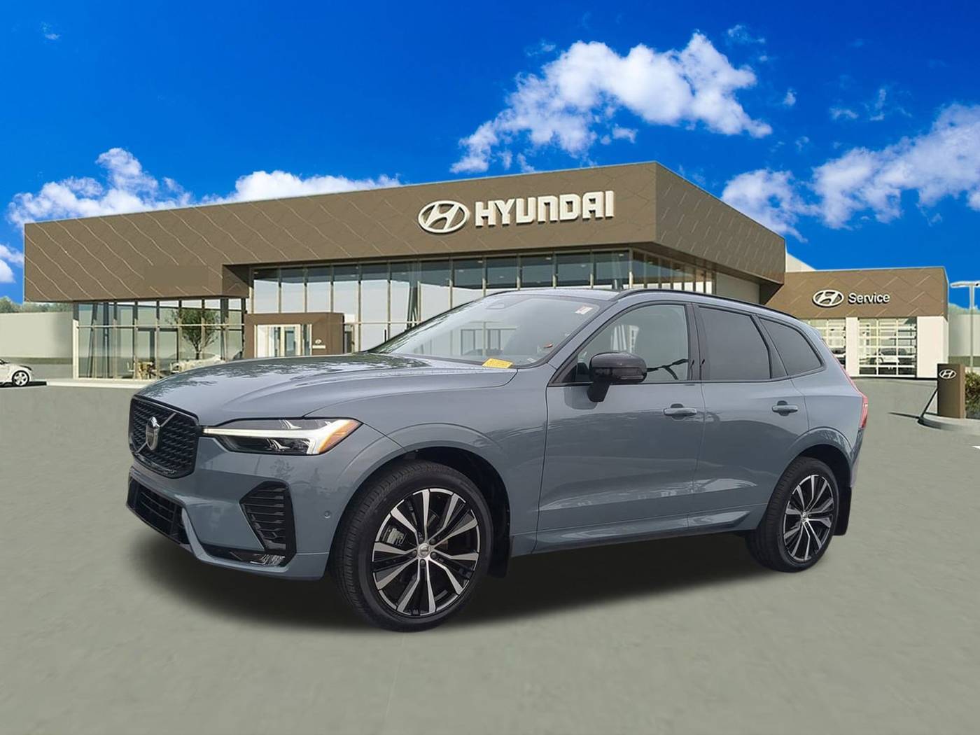 2023 Volvo XC60 Plus — SUV — 17,352 mi — Bradenton, FL