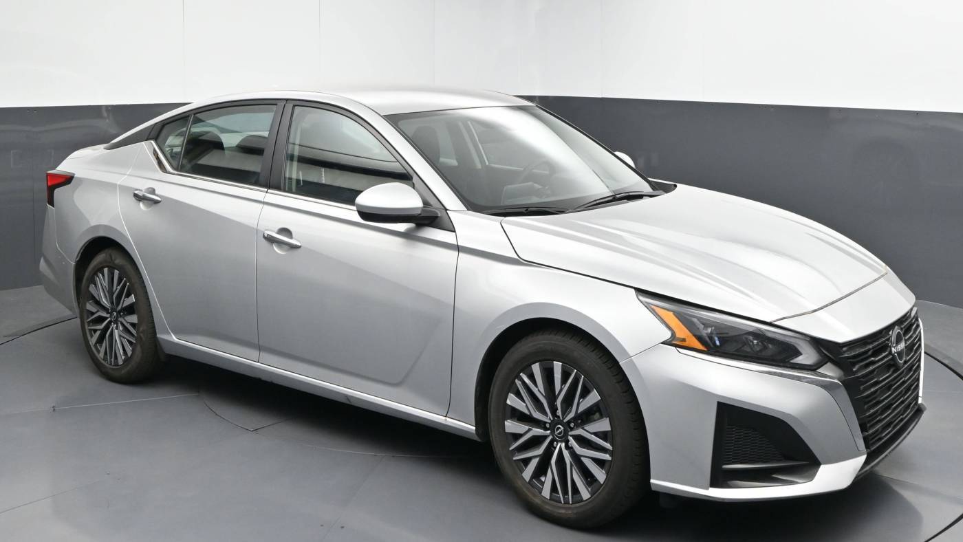 2023 Nissan Altima SV — Sedan — 28,229 mi — Greenville, SC