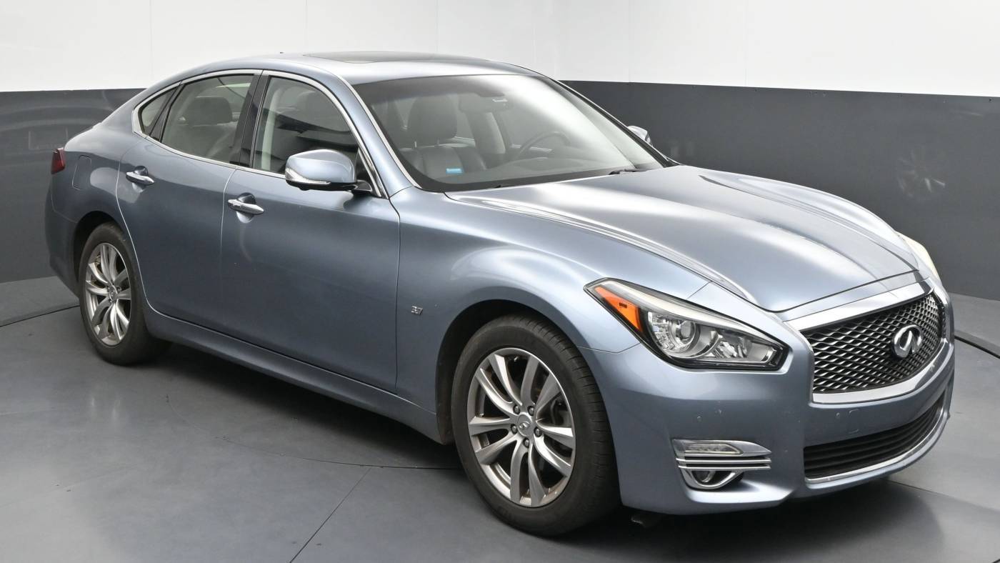 2017 INFINITI Q70 3.7 — Sedan — 92,949 mi — Greenville, SC