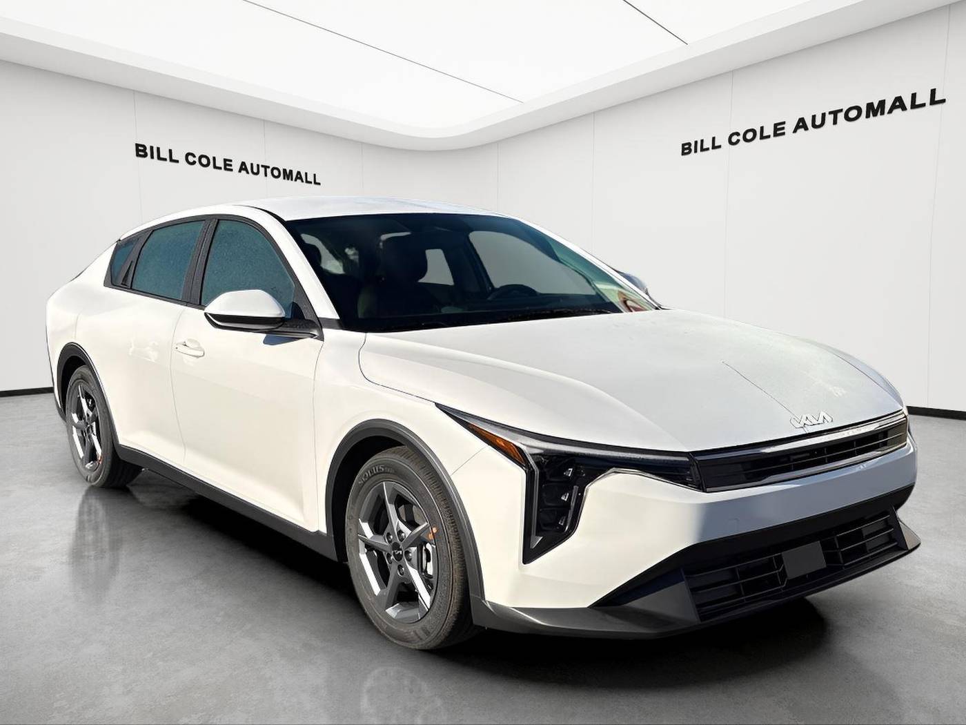 2025 Kia K4 LXS — Sedan — 5,205 mi — Bluefield, WV