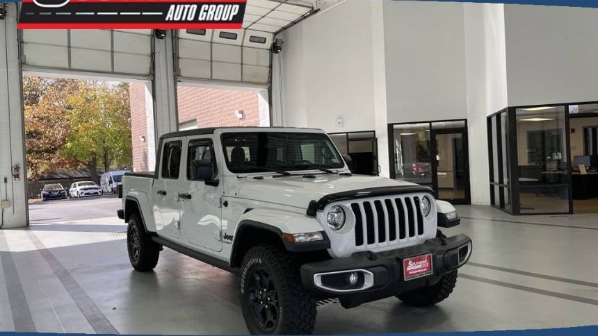 2022 Jeep Gladiator Sport S — Pickup Truck — 37,968 mi — Newport News, VA