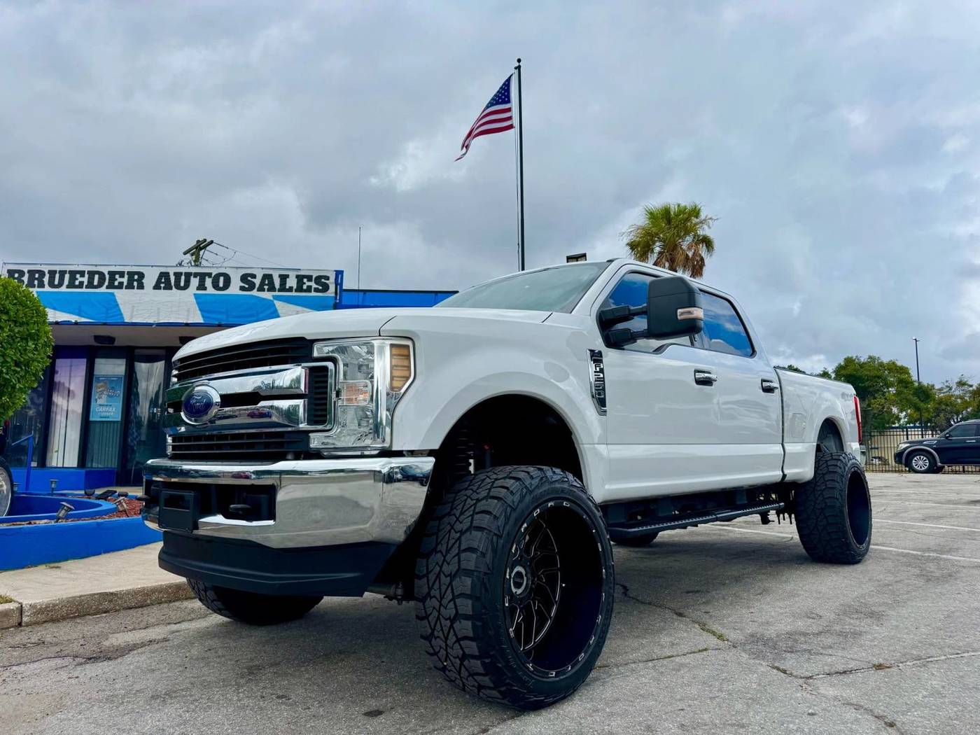 2019 Ford Super Duty F-250 XLT — Pickup Truck — 157,348 mi — Jacksonville, FL