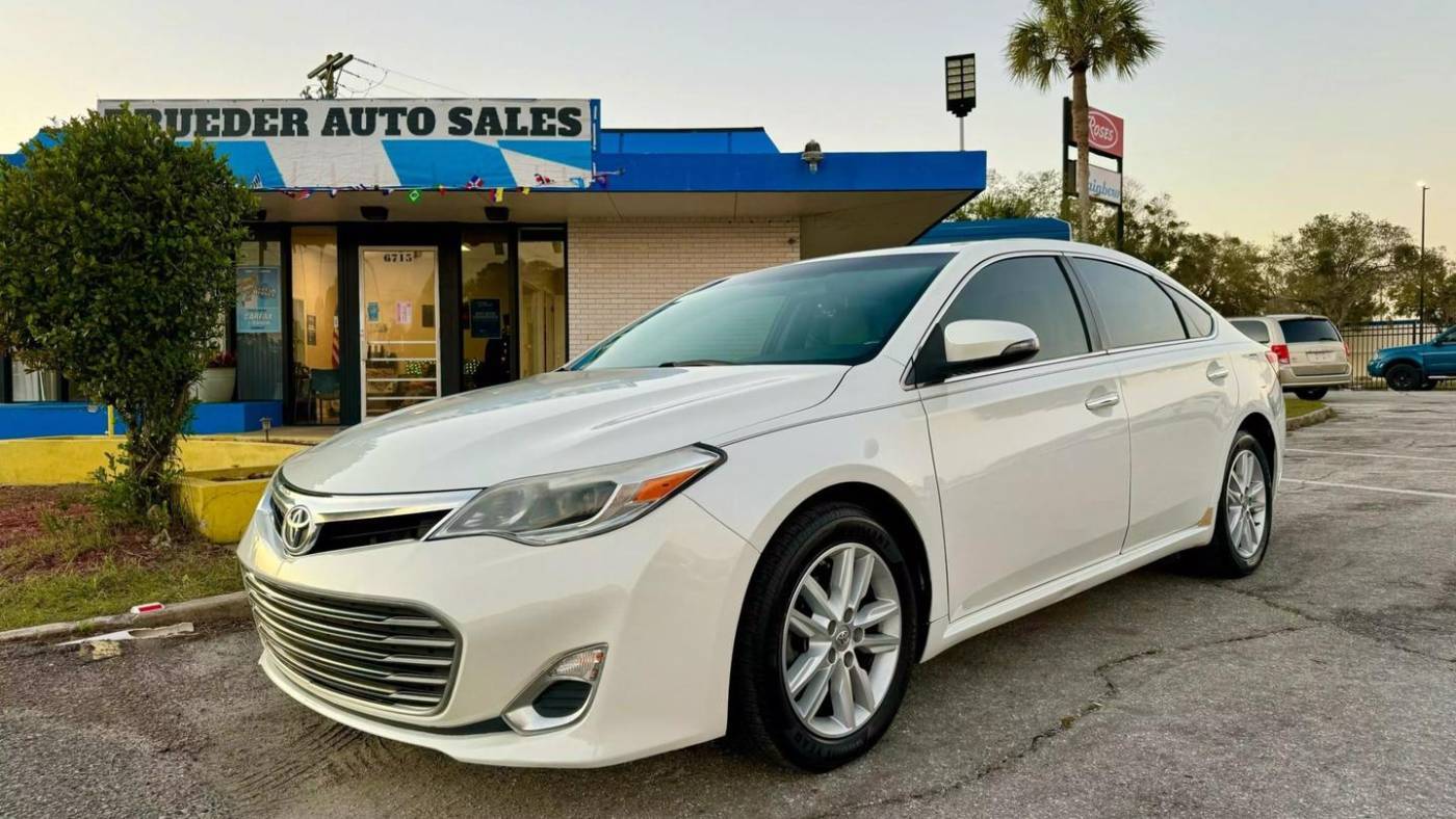 2014 Toyota Avalon XLE — Sedan — 146,775 mi — Jacksonville, FL