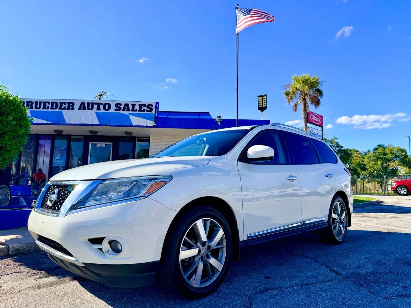 2015 Nissan Pathfinder Platinum — SUV — 129,078 mi — Jacksonville, FL