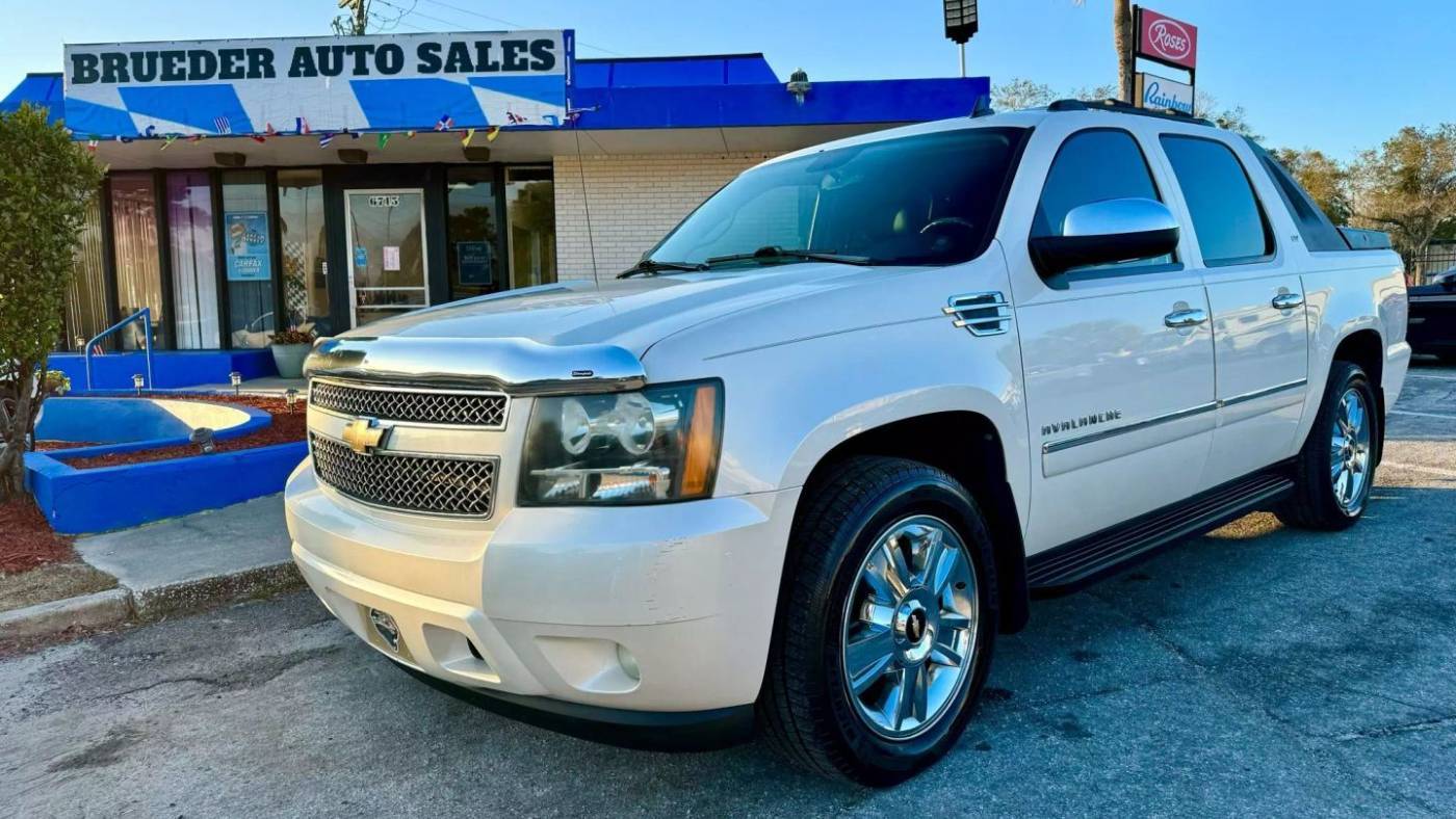 2010 Chevrolet Avalanche LTZ — Pickup Truck — 195,144 mi — Jacksonville, FL