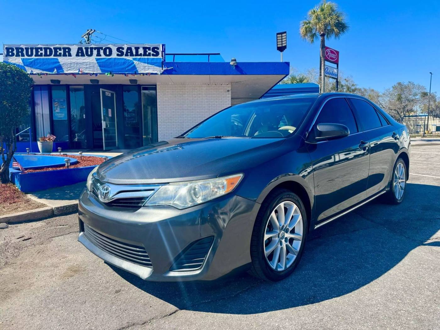 2012 Toyota Camry L — Sedan — 127,598 mi — Jacksonville, FL