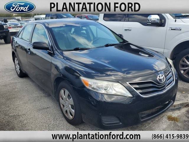 2011 Toyota Camry LE — Sedan — 108,543 mi — Plantation, FL
