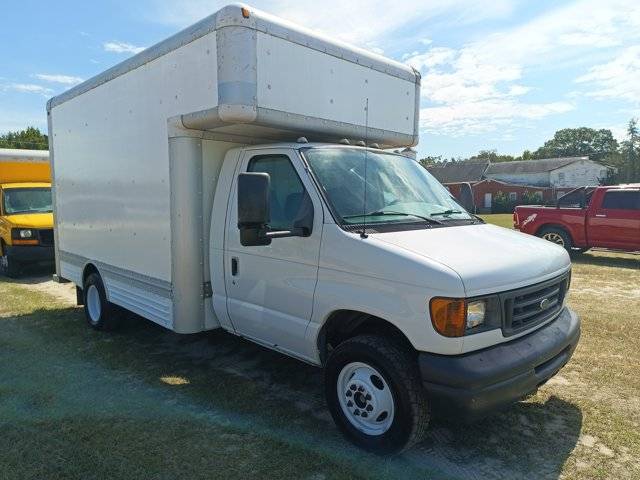 2007 Ford Econoline Commercial Cutaway E-450 — Chassis Cab Truck — 140,760 mi — Blenheim, SC