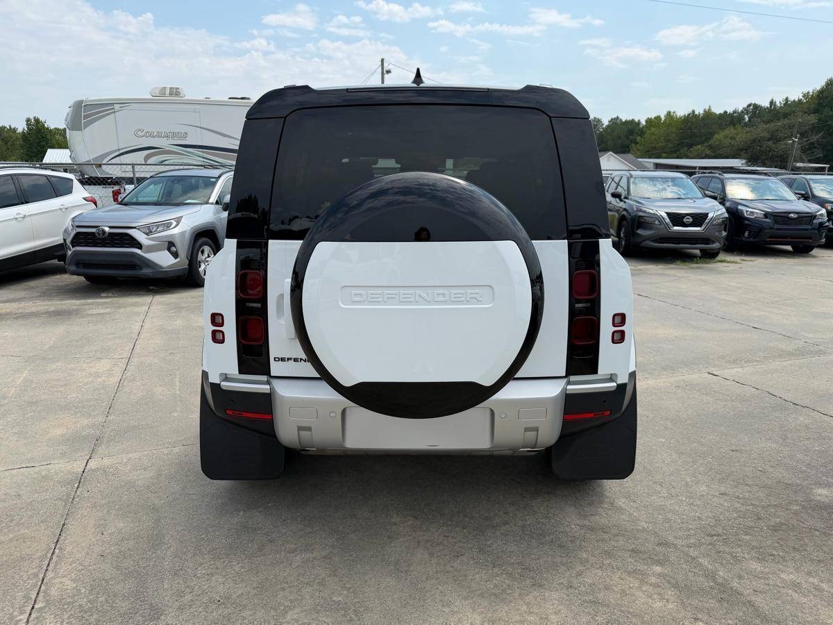 2024 Land Rover Defender S